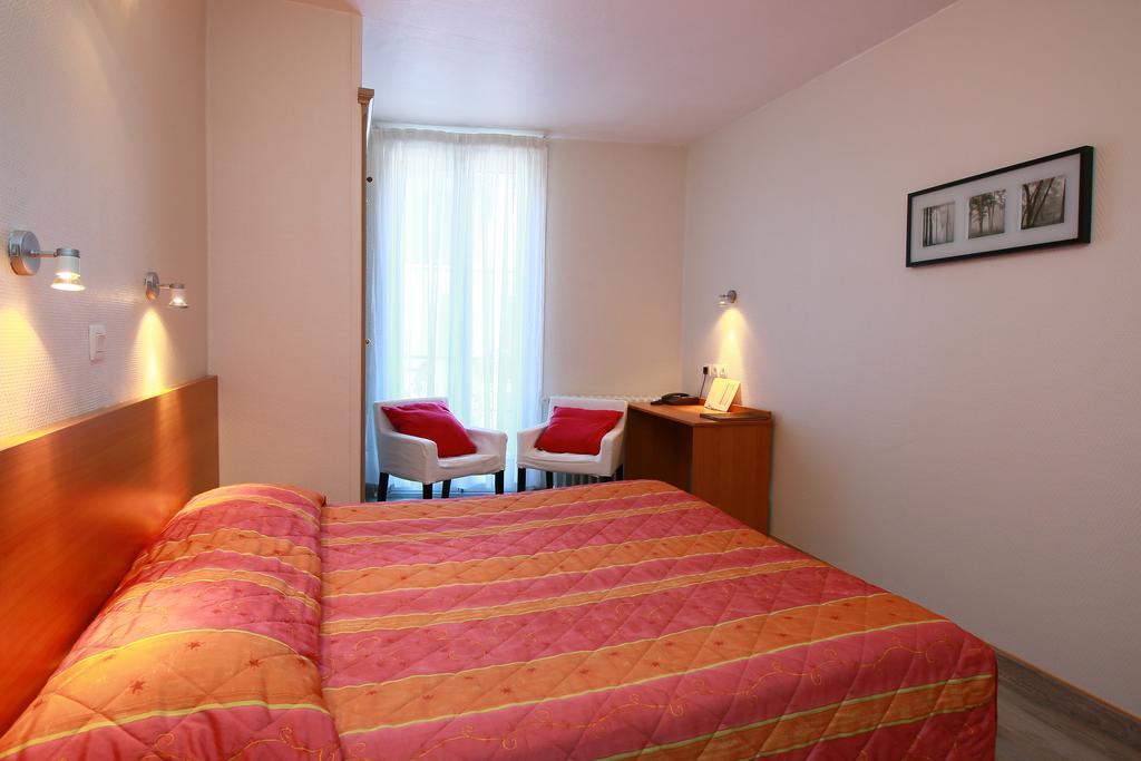 Hotel Panoramic Bagneres-de-Luchon ภายนอก รูปภาพ