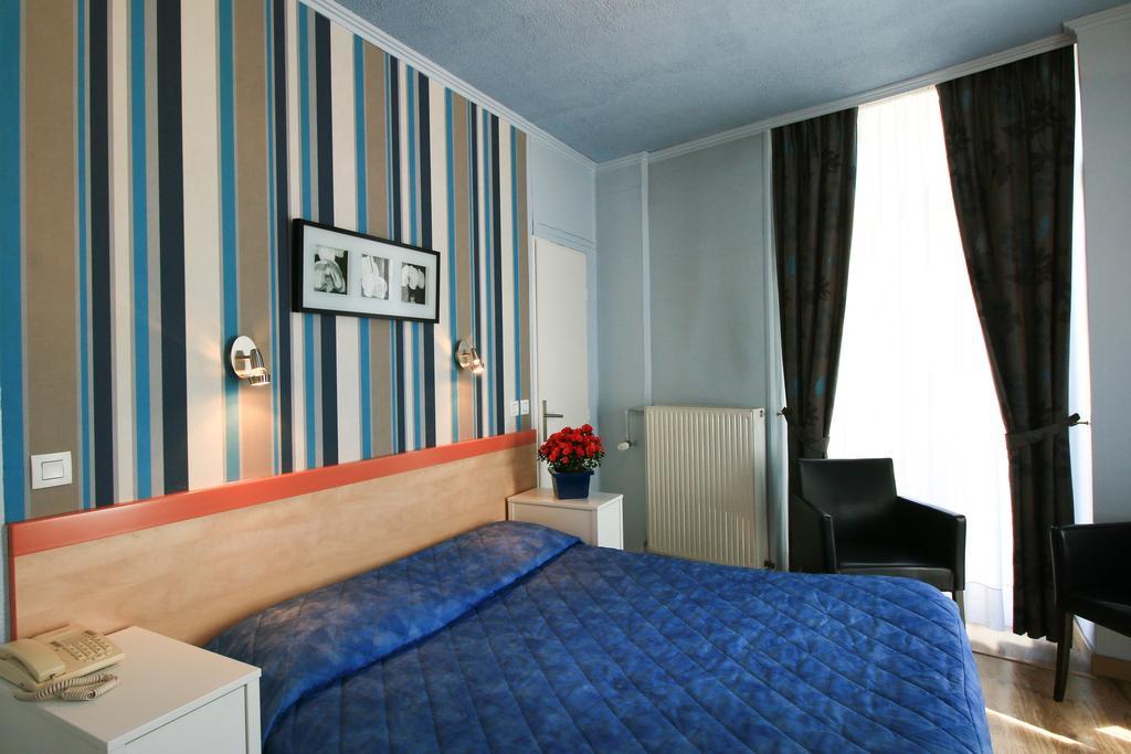 Hotel Panoramic Bagneres-de-Luchon ภายนอก รูปภาพ