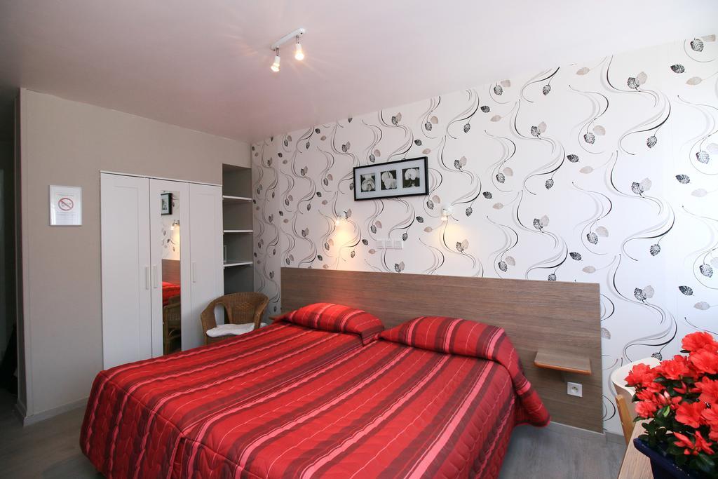 Hotel Panoramic Bagneres-de-Luchon ภายนอก รูปภาพ