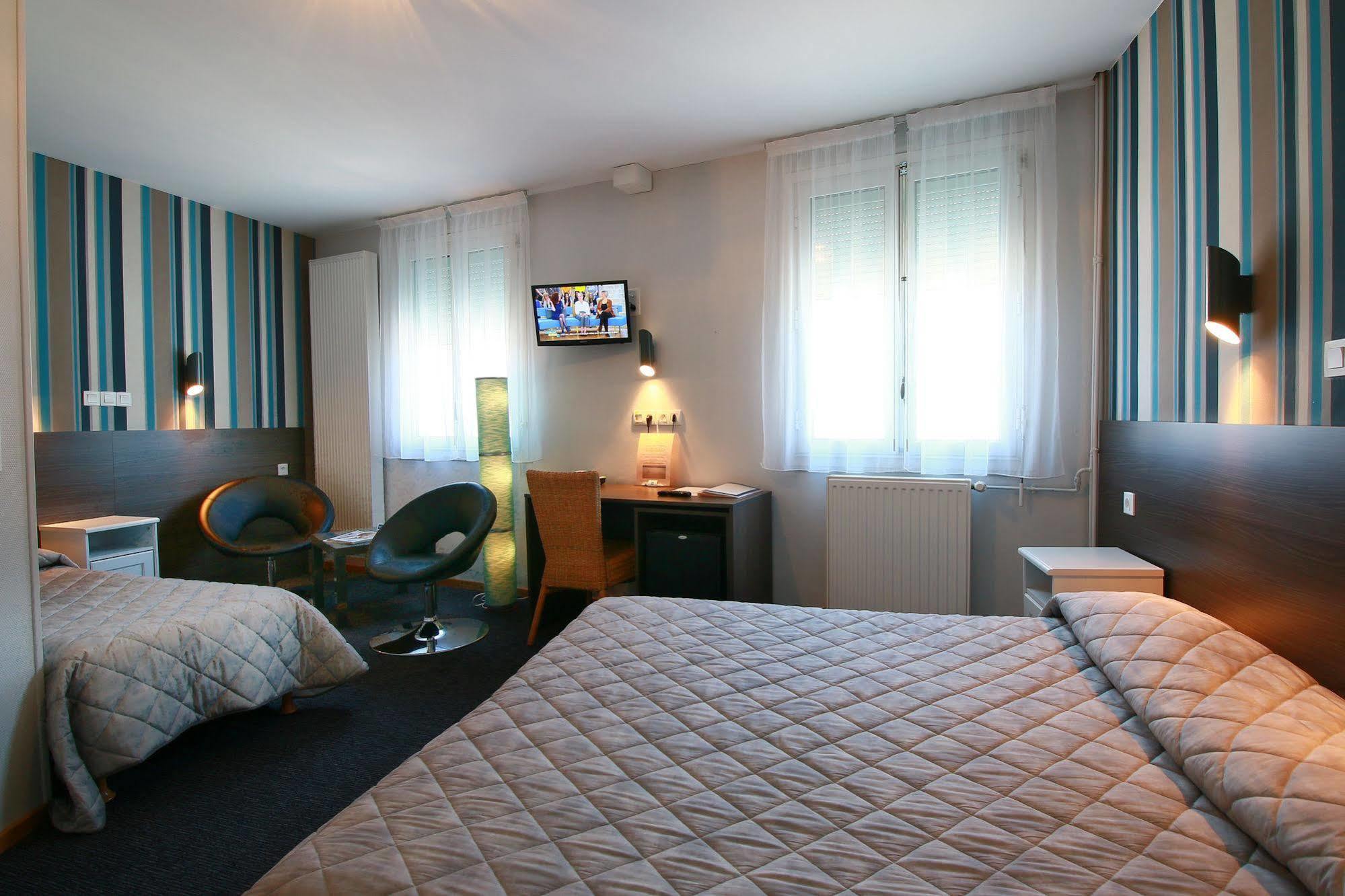 Hotel Panoramic Bagneres-de-Luchon ภายนอก รูปภาพ
