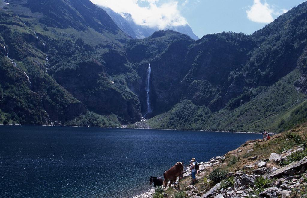 Hotel Panoramic Bagneres-de-Luchon ภายนอก รูปภาพ